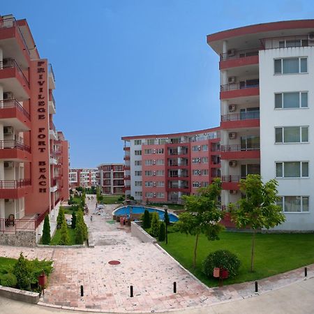 Privilege Beach Apartments Sveti Vlas Extérieur photo