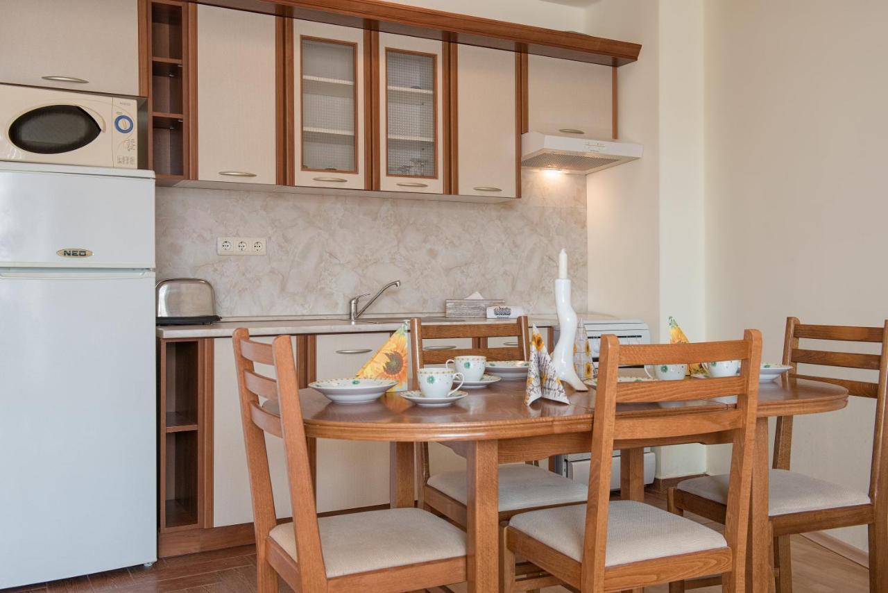 Privilege Beach Apartments Sveti Vlas Extérieur photo