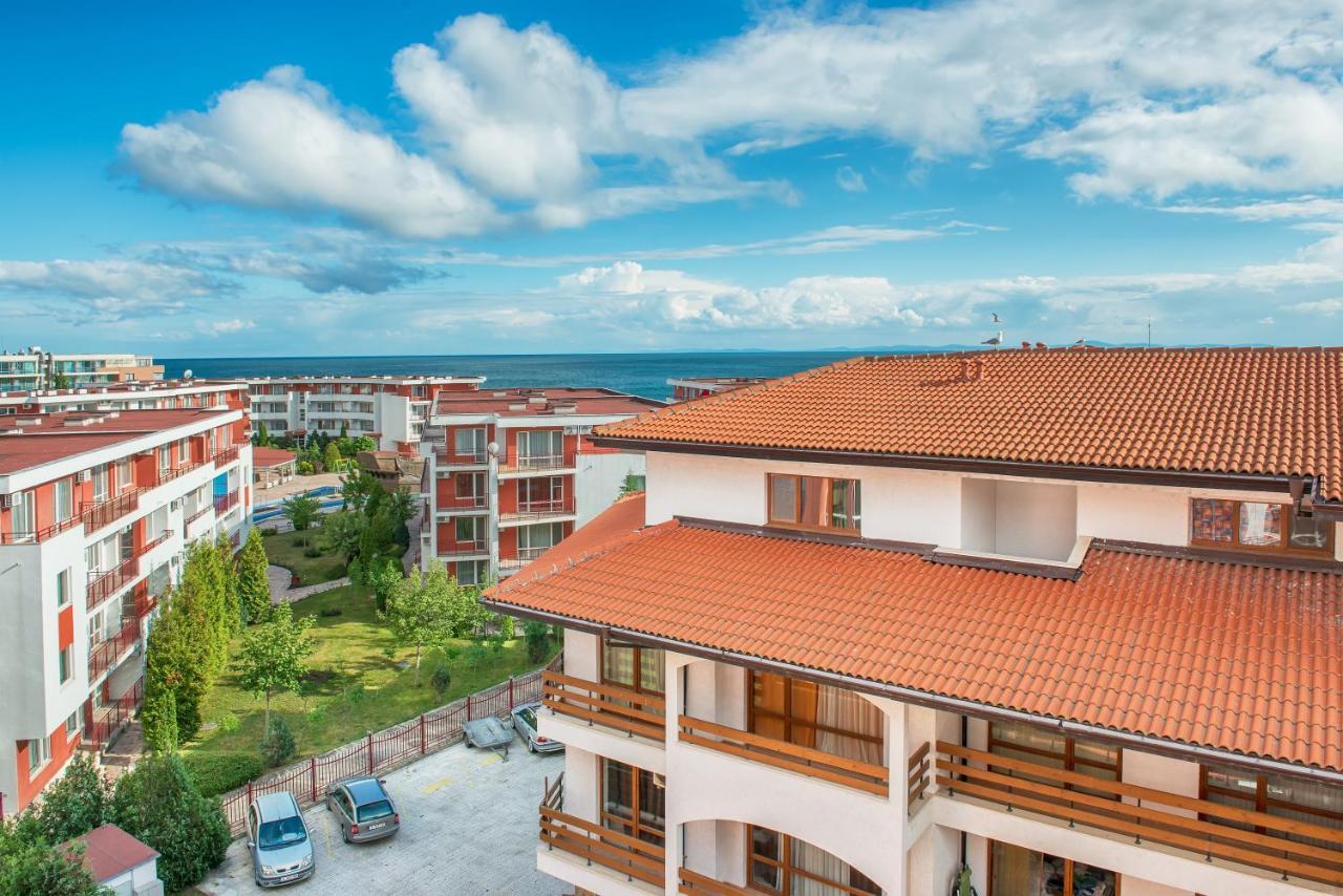 Privilege Beach Apartments Sveti Vlas Extérieur photo
