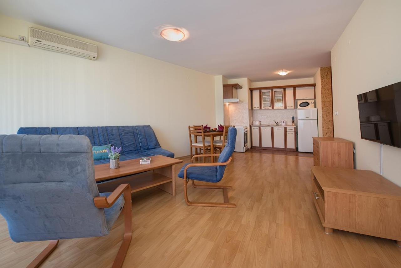 Privilege Beach Apartments Sveti Vlas Extérieur photo